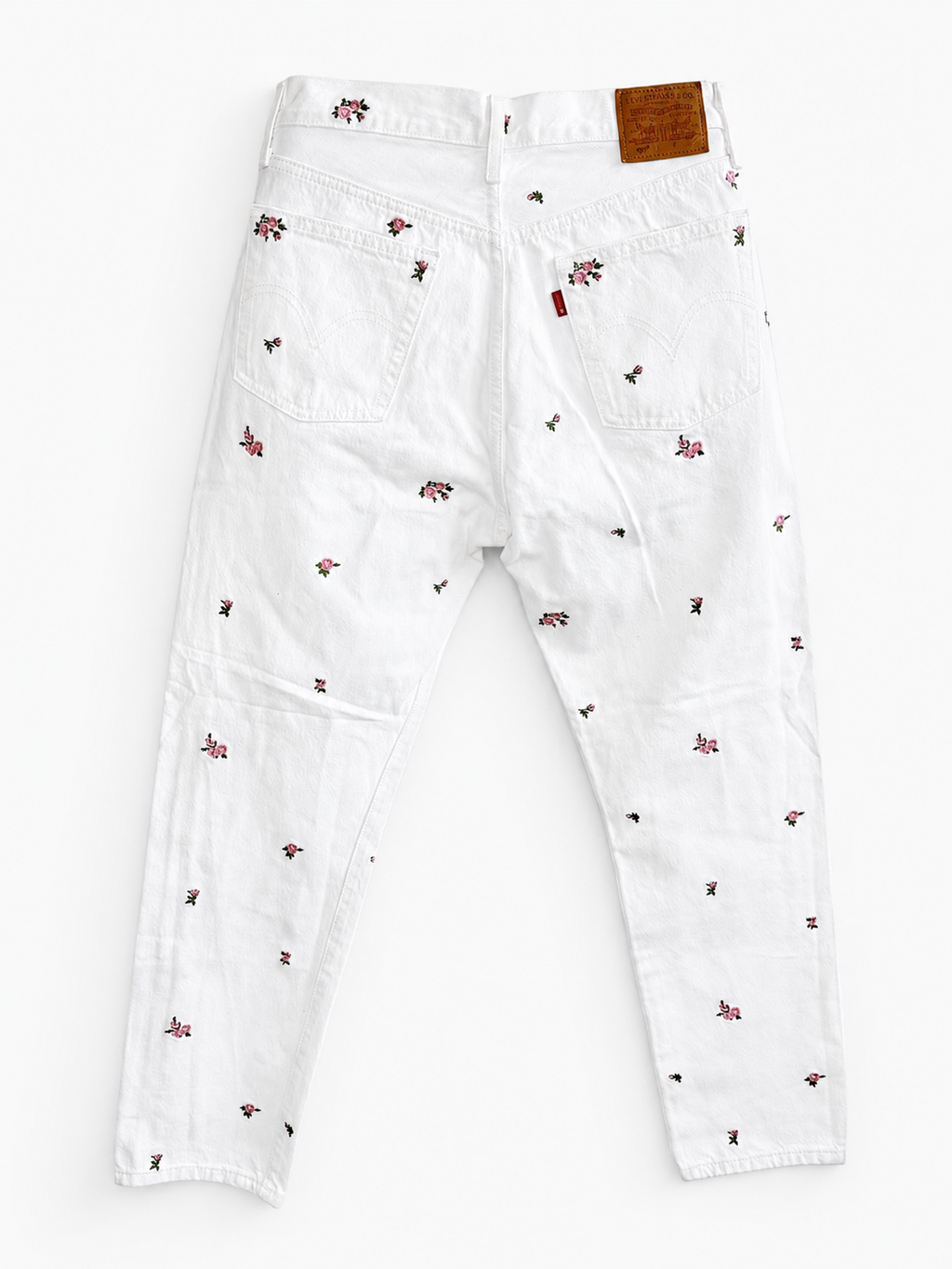 Vintage Levi's 501 White Jeans — Rose Embroidery