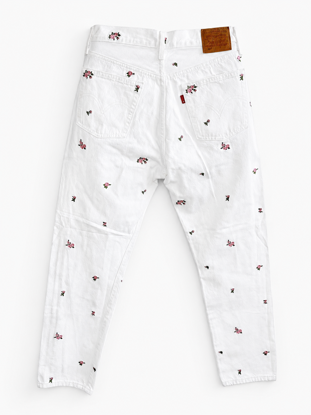 Vintage Levi's 501 White Jeans — Rose Embroidery