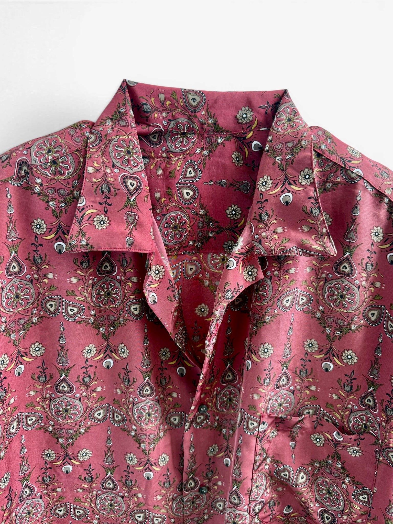 Vintage Red Paisley Floral Short Sleeve Shirt
