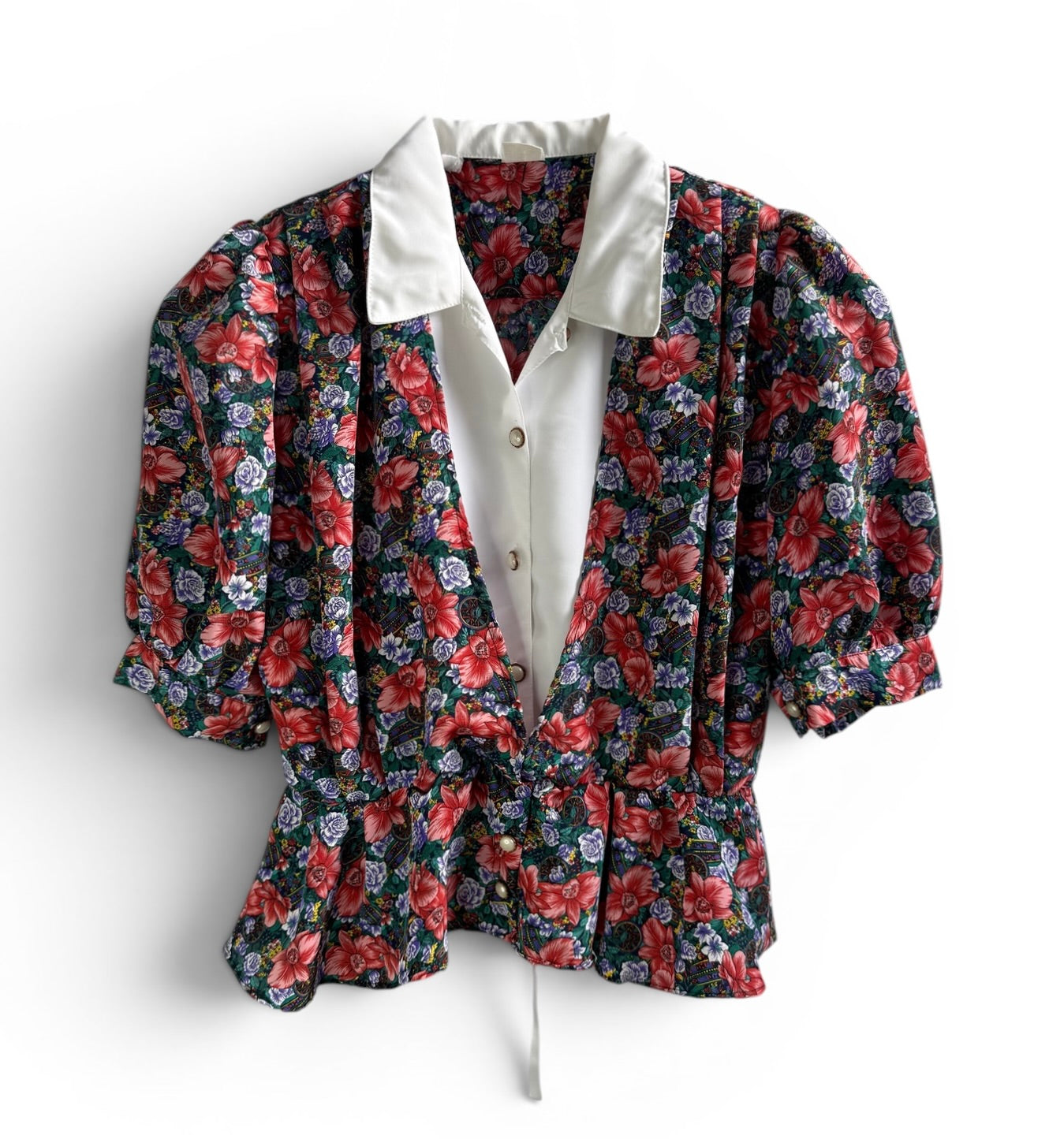 Vintage Floral Blouse with Contrast Collar and Adjustable Waist