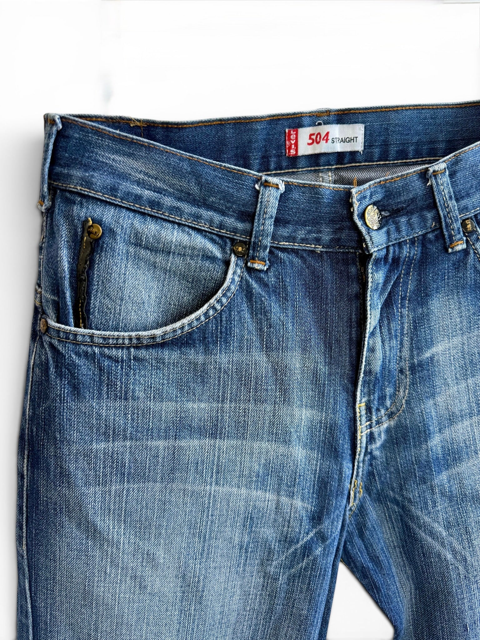 Vintage Levi's 504 Straight Jeans